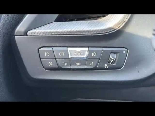 Bmw Serie 1 série 1 118ia 136ch m sport dkg7 — photo 9
