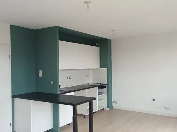 Appartement T2 refait à neuf à Caudebec les Elbeuf- 51 m² - Calme, lumineux, 2 places de parking pri