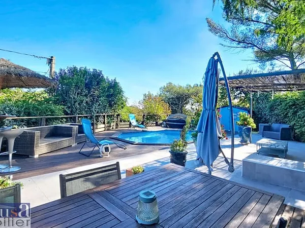 Maison de 128 m2 sur parcelle de 925 m2 au calme absolu, qua