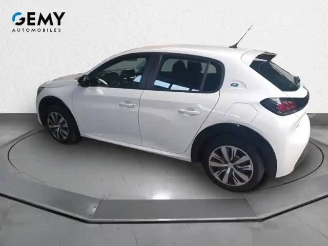 Peugeot 208 electrique 50 kwh 136ch — photo 7