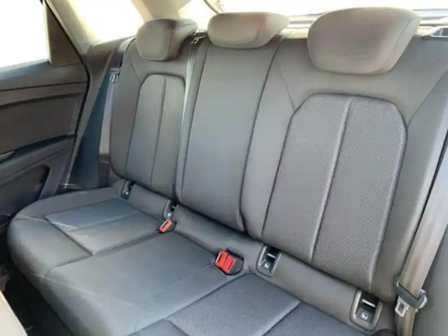 Audi Q4 E-Tron 35 e-tron 170ch — photo 14