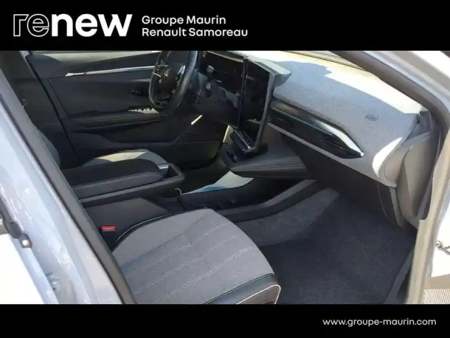 Renault Megane e-tech electric ev60 220ch techno super charge -c — photo 15