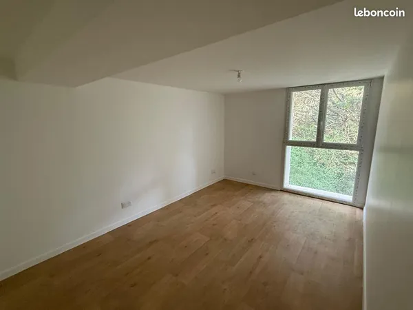 Appartement Location Bry-sur-Marne 2p 42m² 885€
