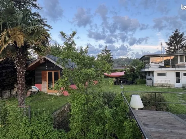 Annonce immobilière atypique et rare - bord de seine
