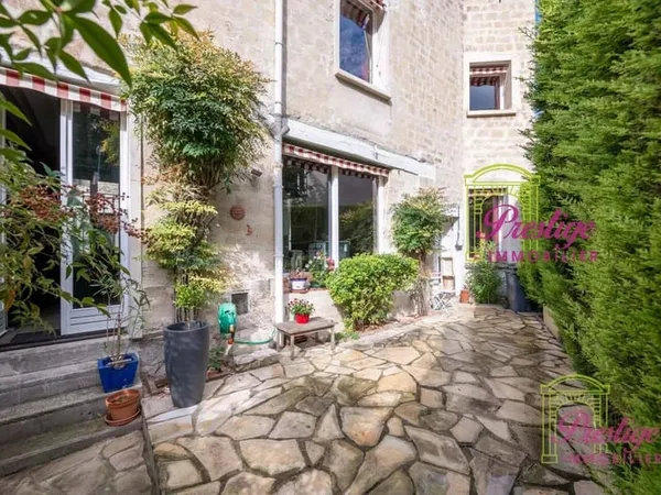 Maison de ville 7 pièces 182 m²