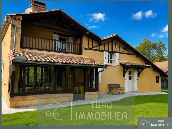 Proche Bazas - propriété 4 chambres, dépendances , 1 hectare