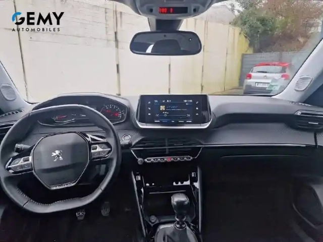 Peugeot 2008 puretech 100 s&amp;s bvm6 — photo 8
