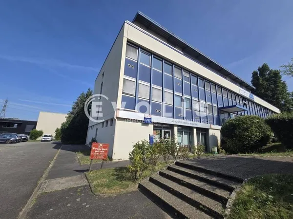 Bureaux 403 m²
