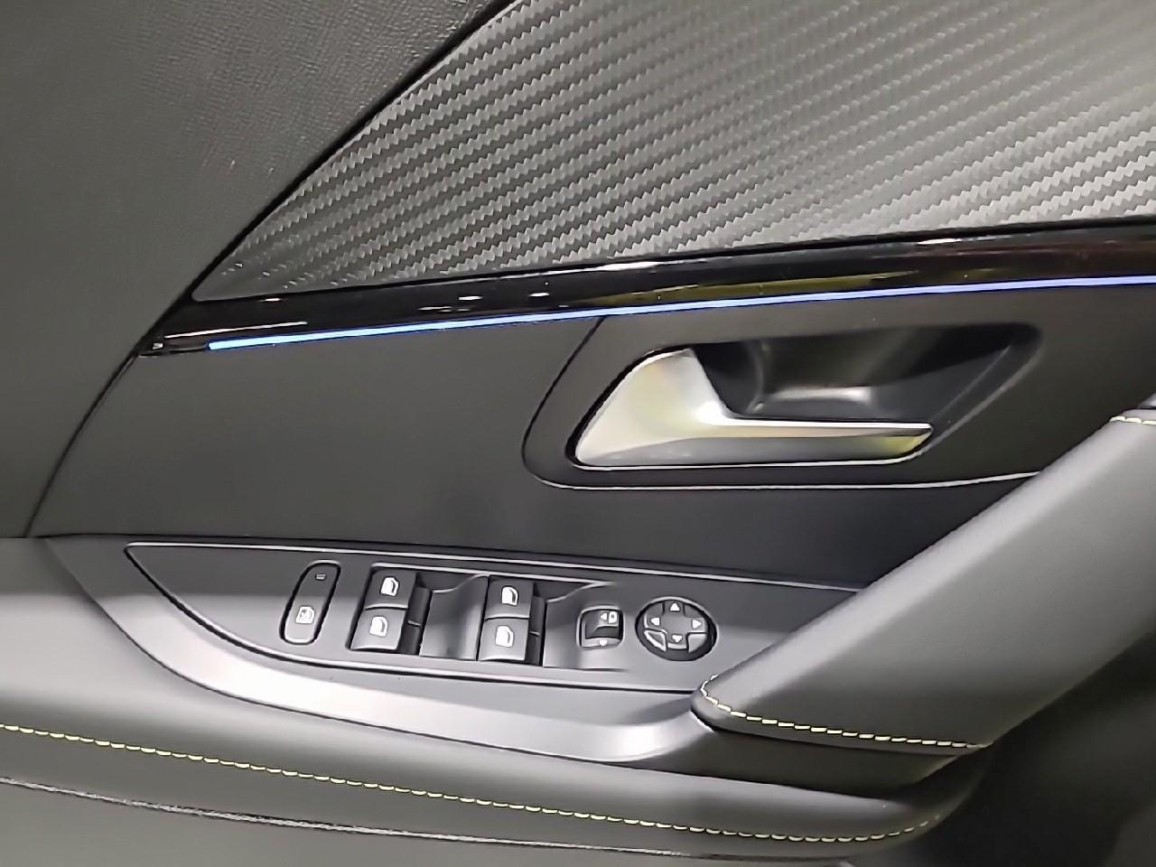 Peugeot 208 hybrid 145 ch e-dcs6 gt — photo 26
