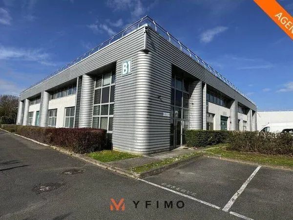 Local d'activité 481 m²