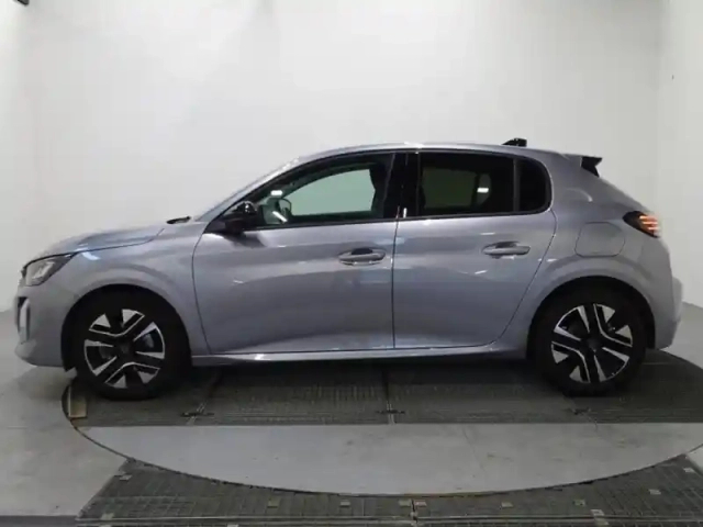 Peugeot 208 1.2 100ch s&amp;s allure — photo 5