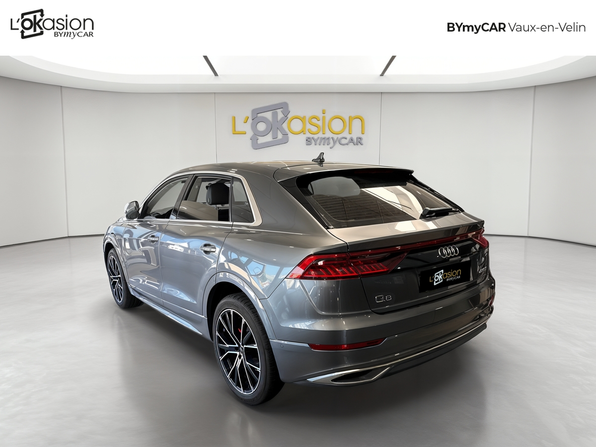Audi Q8 50 TDI 286 Tiptronic 8 Quattro — photo 3