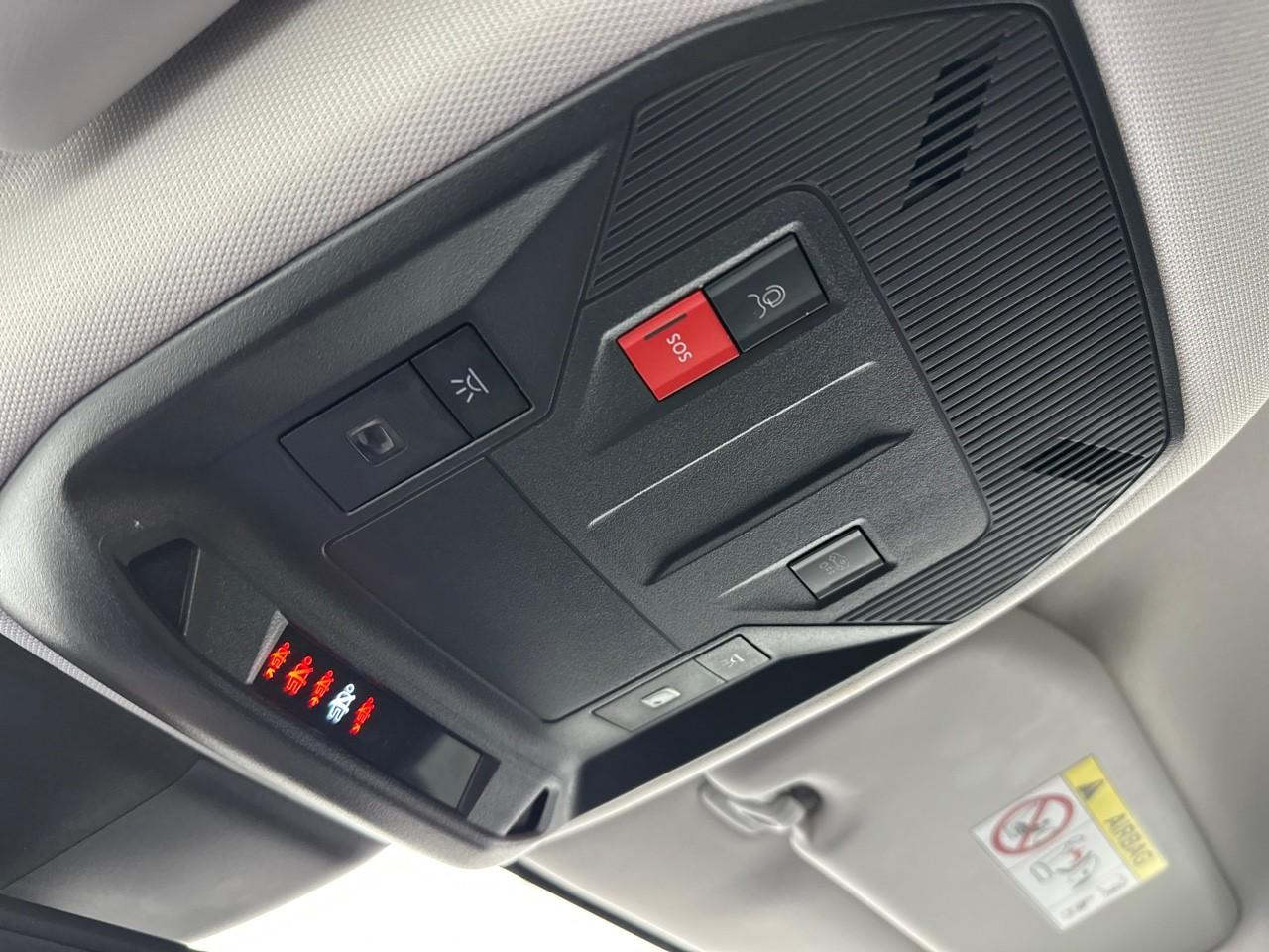Peugeot 308 hybrid 145 e-dcs6 allure — photo 34
