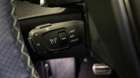 Peugeot 2008 1.2 PureTech 130ch S&S GT Pack EAT8 — photo 25