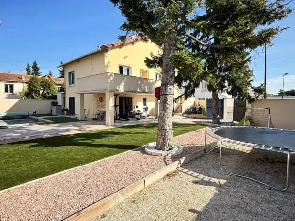Maison avec 2 appartements (t4 + t3)