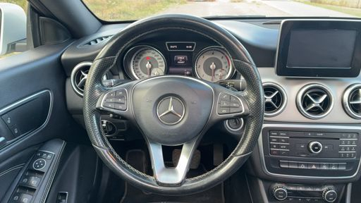 Mercedes Classe CLA 2.1 200 CDI 136 - Sensation – 2015 – 165603 km – Diesel – Boîte Automatique — photo 40