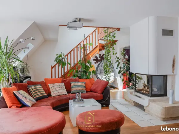 Duplex 4 pièces 110 m²