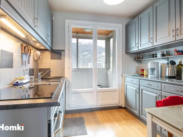 Appartement T4 de 60 m² à Fontaine 38600, Rue des Buissonnées