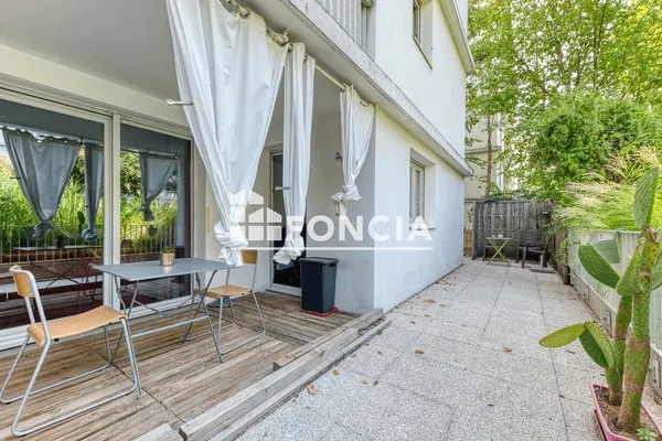 Appartement 4 pièces 84 m²