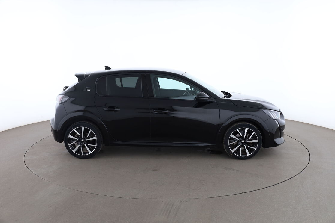 Peugeot 208 1.2 PureTech GT Pack EAT8 — photo 6