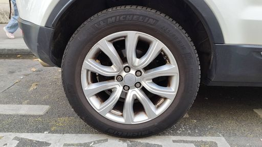 Land Rover Range Rover Evoque 2.0 TD4 180 AWD BVA9 - SE – 2016 – 101881 km – Diesel – Boîte Automatique — photo 16