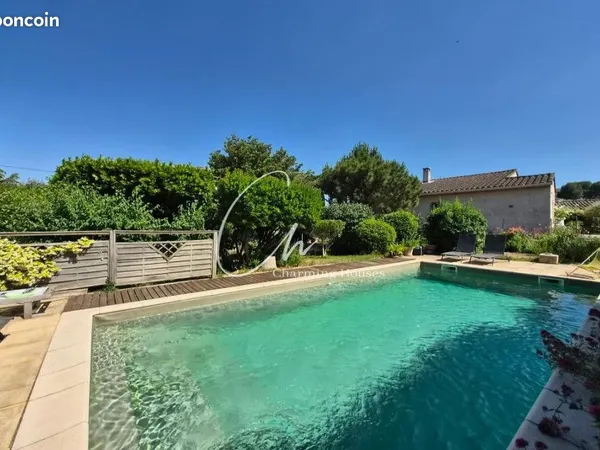 Maison 225 m² Saint-Rémy-de-Provence