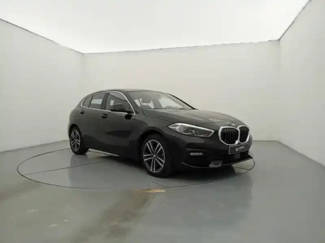 Bmw Serie 1 série 1 118ia 136ch business design dkg7 — photo 19