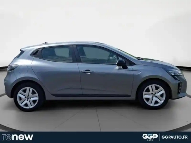 Renault Clio 1.5 blue dci 100ch evolution - 24 — photo 21