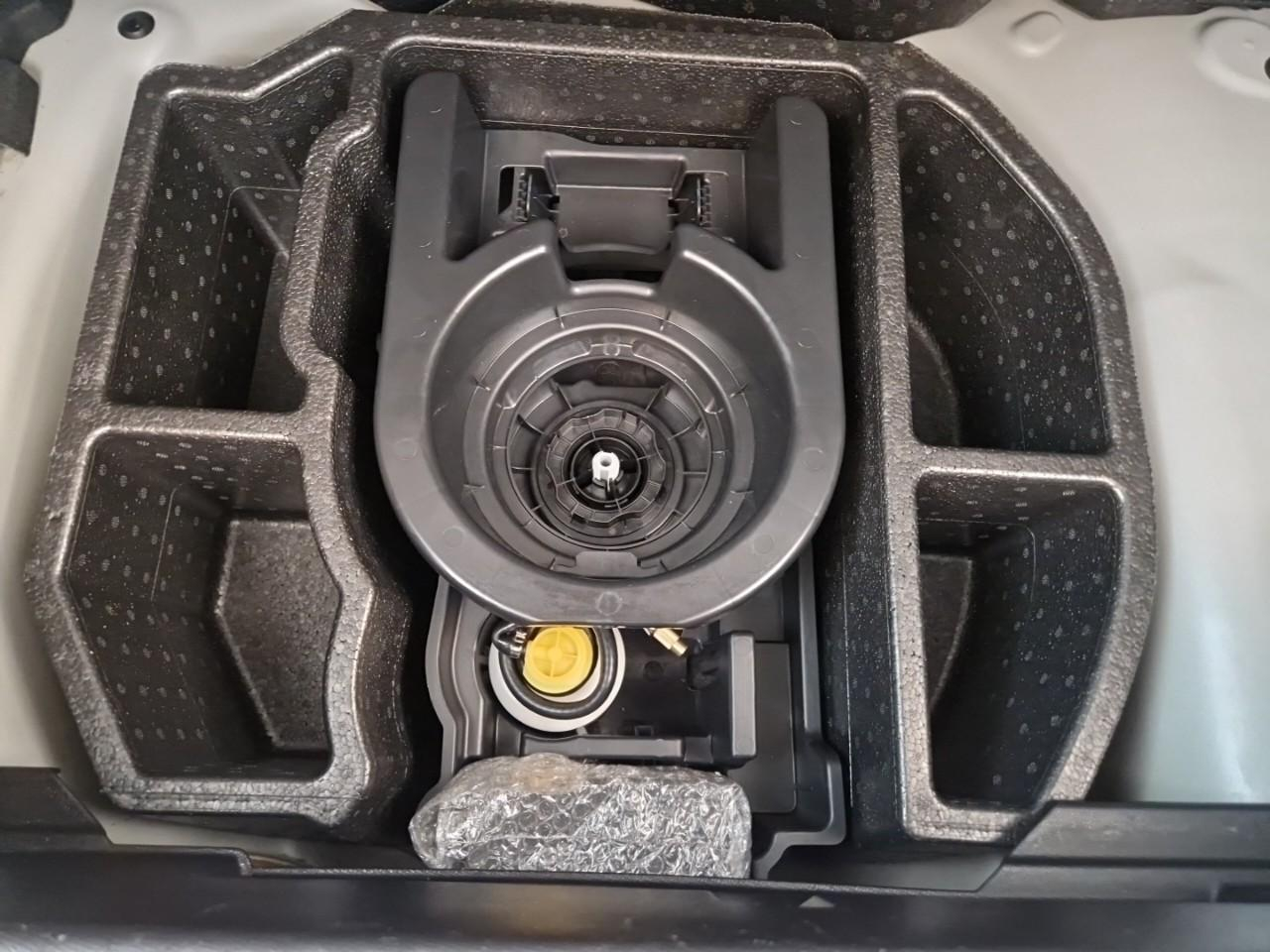 Peugeot 208 puretech 75 s&s bvm5 active business — photo 43
