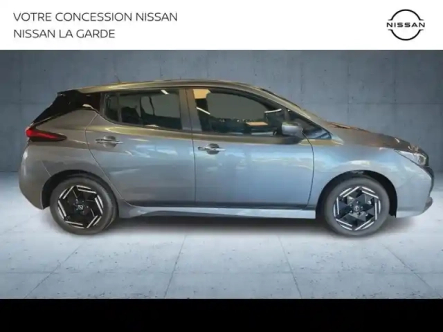 Nissan Leaf 150ch 40kwh acenta 22 — photo 9