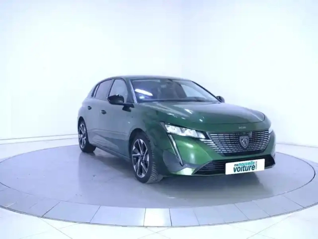Peugeot 308 phev 180 e-eat8 — photo 3