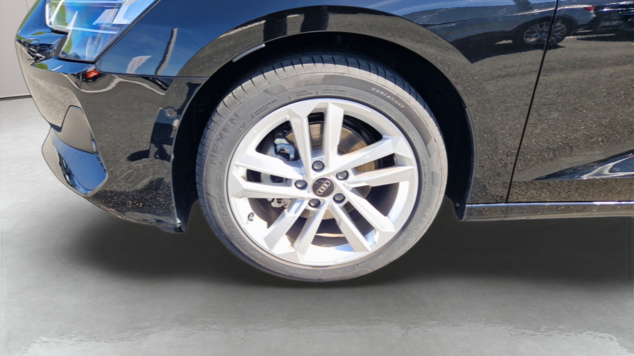 Audi A3 Sportback TFSI Mild Hybrid 116 S tronic 7 — photo 16