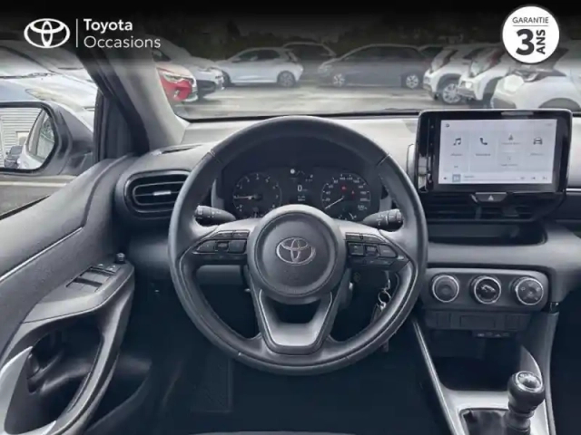 Toyota Yaris 120 vvt-i dynamic business 5p mc24 — photo 9