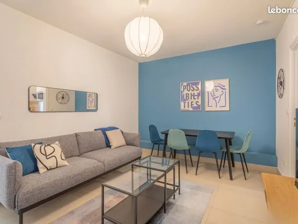Chambre 5 pièces 90 m²