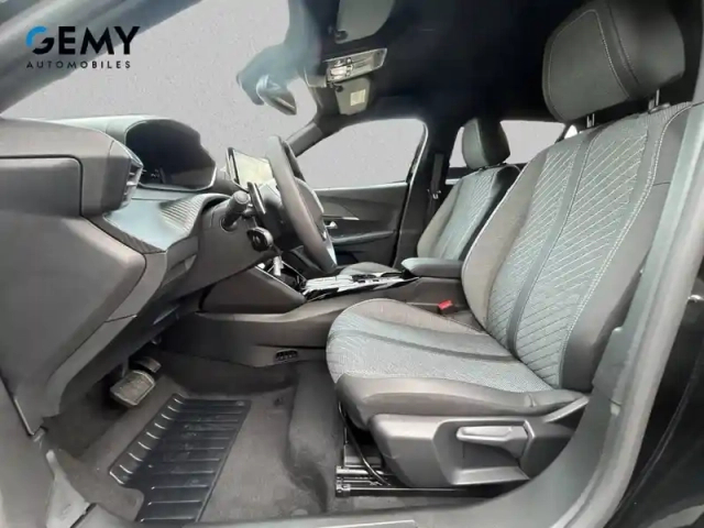 Peugeot 2008 hybrid 145 e-dcs6 — photo 23