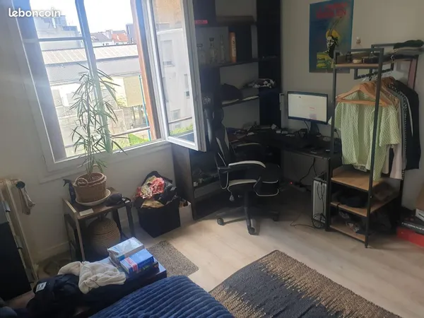Appartement a louer dans immeuble calme