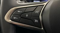 Renault Clio 1.5 Blue dCi 100ch Evolution - 24 — photo 25