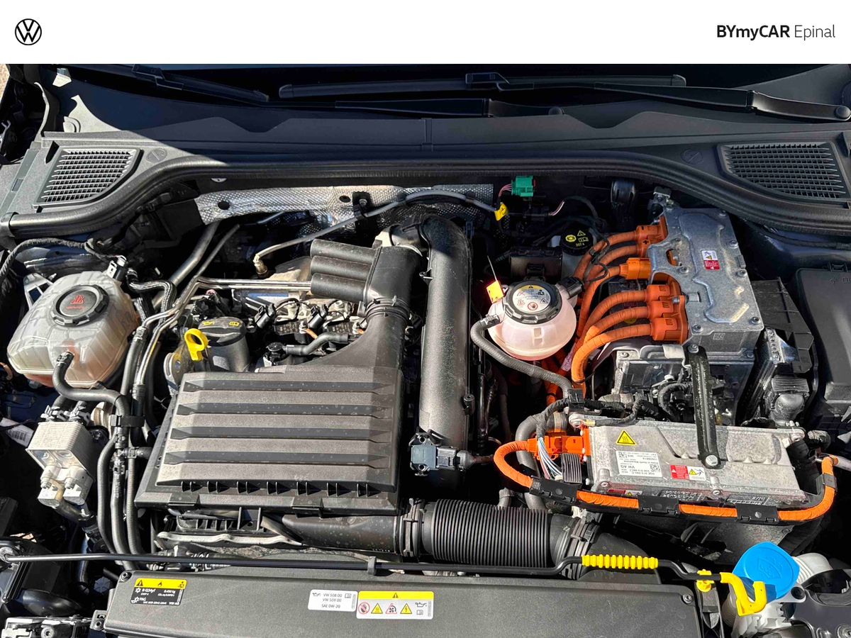 Volkswagen Golf 1.4 Hybrid Rechargeable OPF 204 DSG6 — photo 23