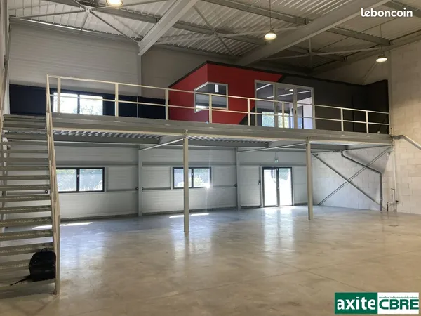 LOCAL D'ACTIVITE 300 m² VOIRON