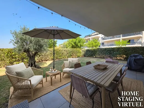 EXCLUSIVITÉ – APPARTEMENT 2 CHAMBRES -100m² de jardin  - parking