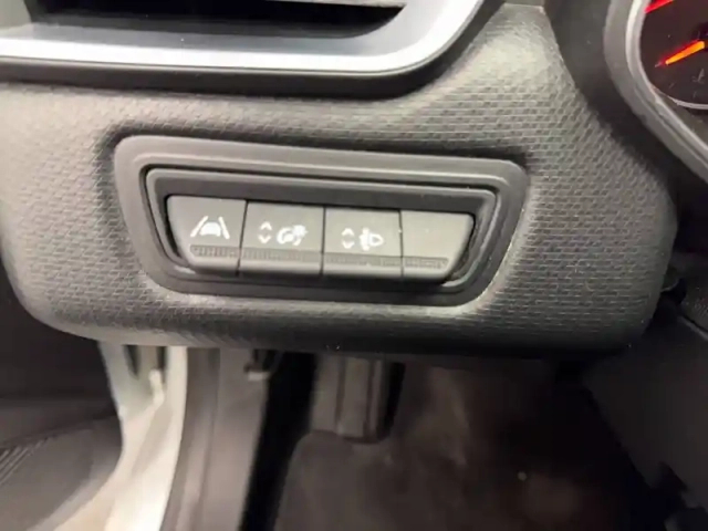 Renault Clio tce 90 - 21 — photo 16