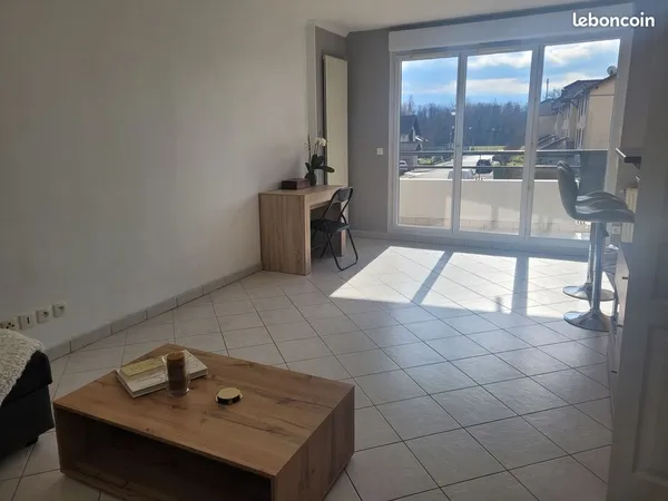 Appartement T2 - balcon - cave - garage - parking