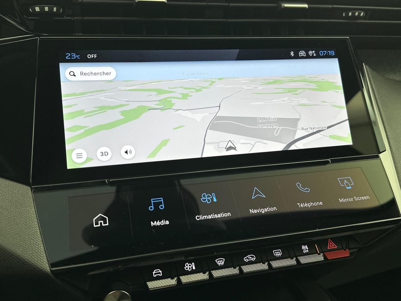 Peugeot 308 hybrid 145 e-dcs6 allure — photo 13
