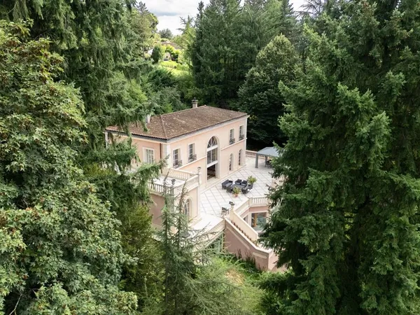 Maison de luxe 8 pièces 487 m²