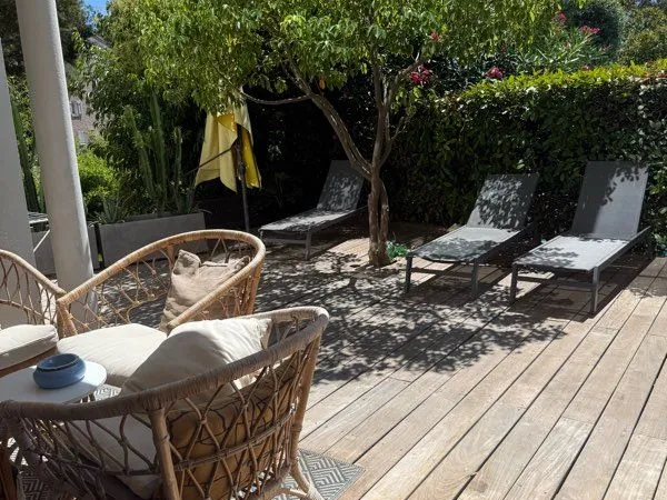 Appartement T2, jardin privatif
