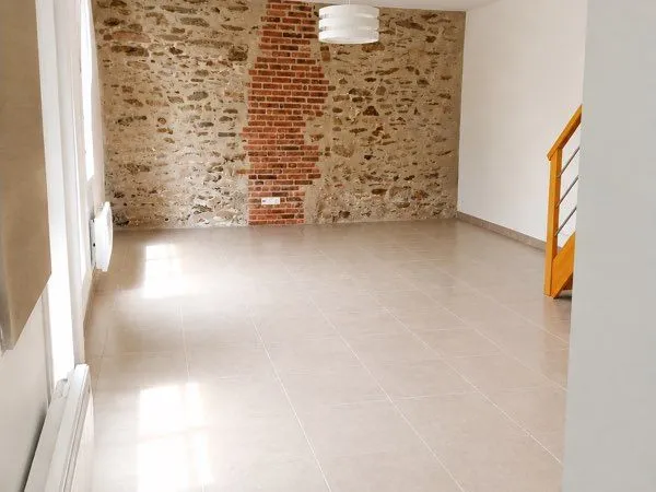 Maison de ville non meublée - 67 m² - Les Herbiers