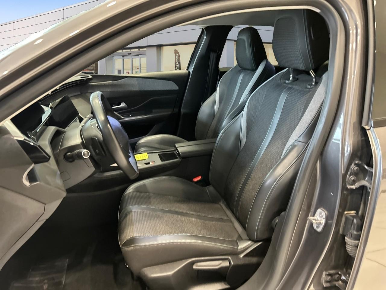 Peugeot 308 sw 1.2 puretech 130ch s&s allure eat8 — photo 9