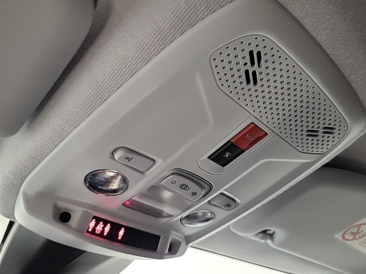 Peugeot 208 electrique 50 kwh 136ch style — photo 24