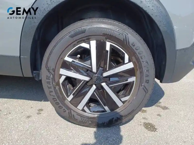 Peugeot 2008 puretech 100 s&amp;s bvm6 — photo 11
