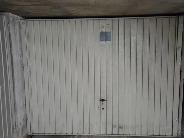 Garage fermé